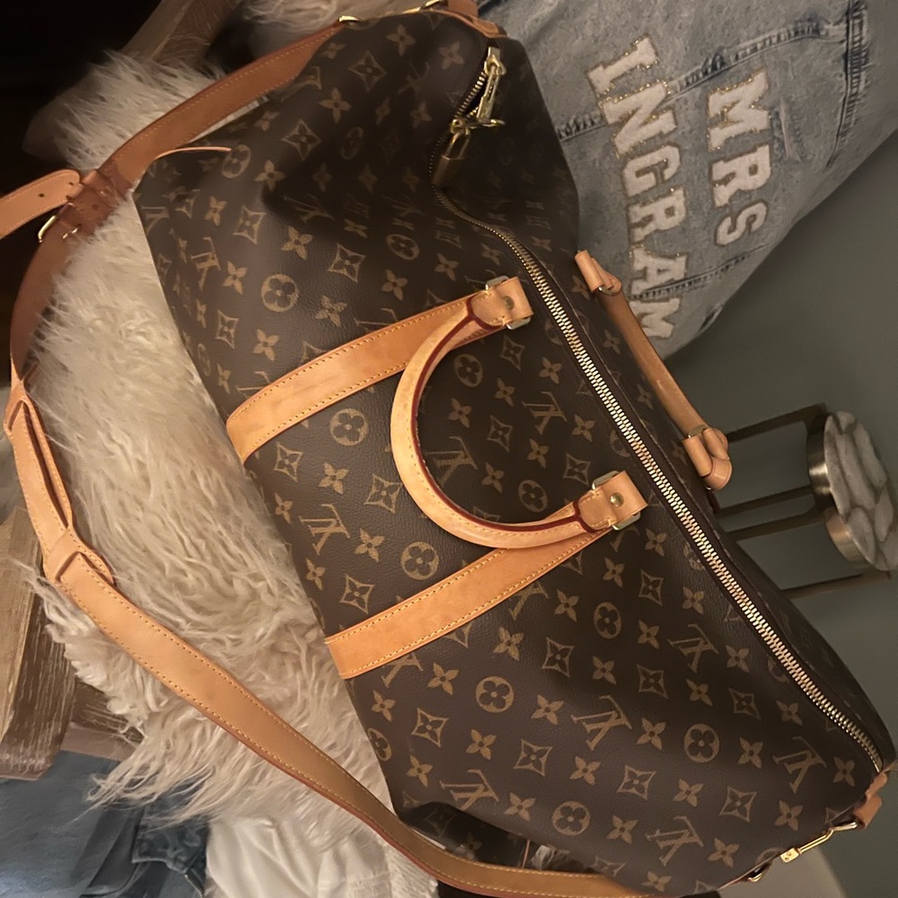 LV duffel bag - in perfect condition